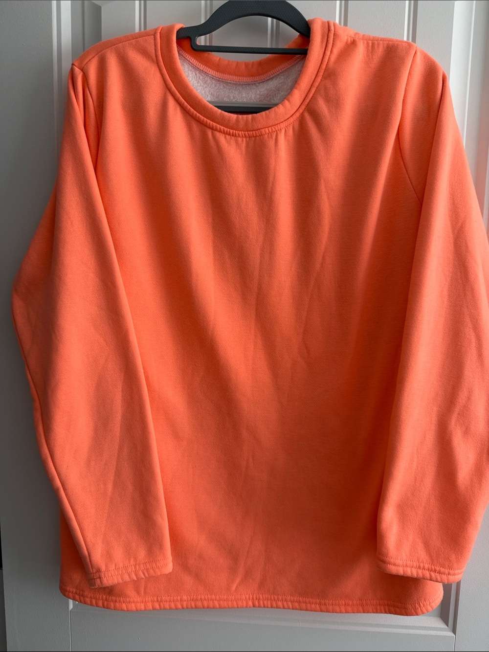 Long-Sleeve Crewneck Top - Orange